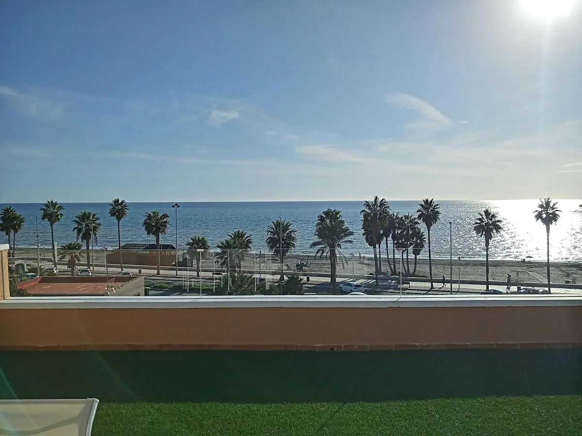 Appartamento Coqueto estudio-ático EN PRIMERA LÍNEA DE PLAYA CON PRECIOSAS VISTAS AL MAR